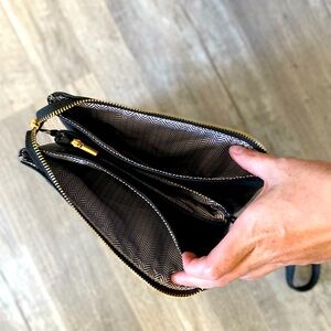 Small clutch with 3 zipper pouches